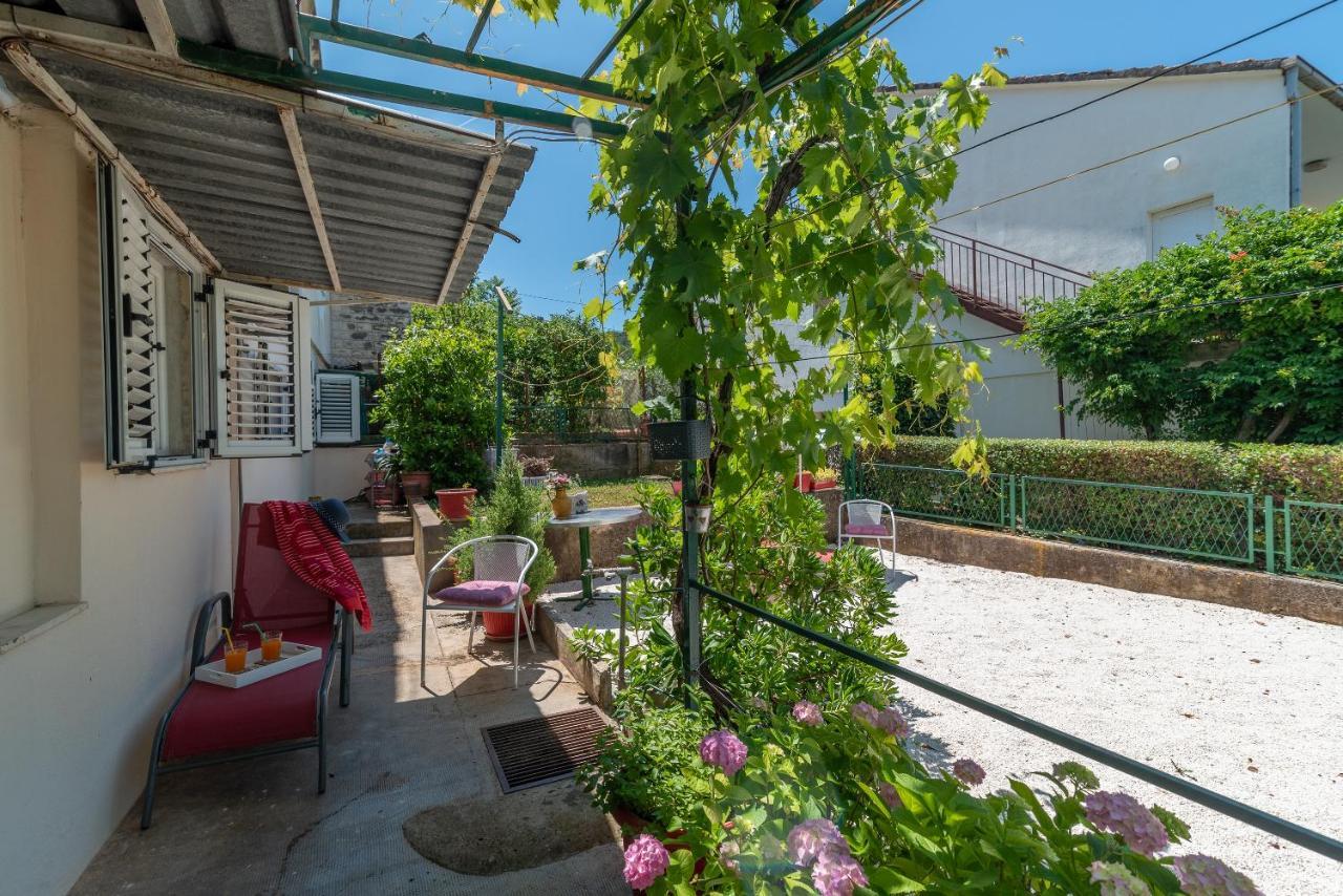 Apartment Hrabar Longo Trogir Ngoại thất bức ảnh