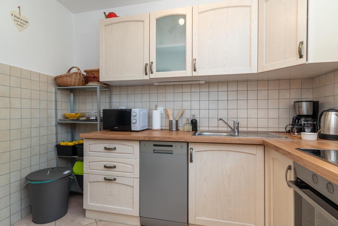 Apartment Hrabar Longo Trogir Ngoại thất bức ảnh